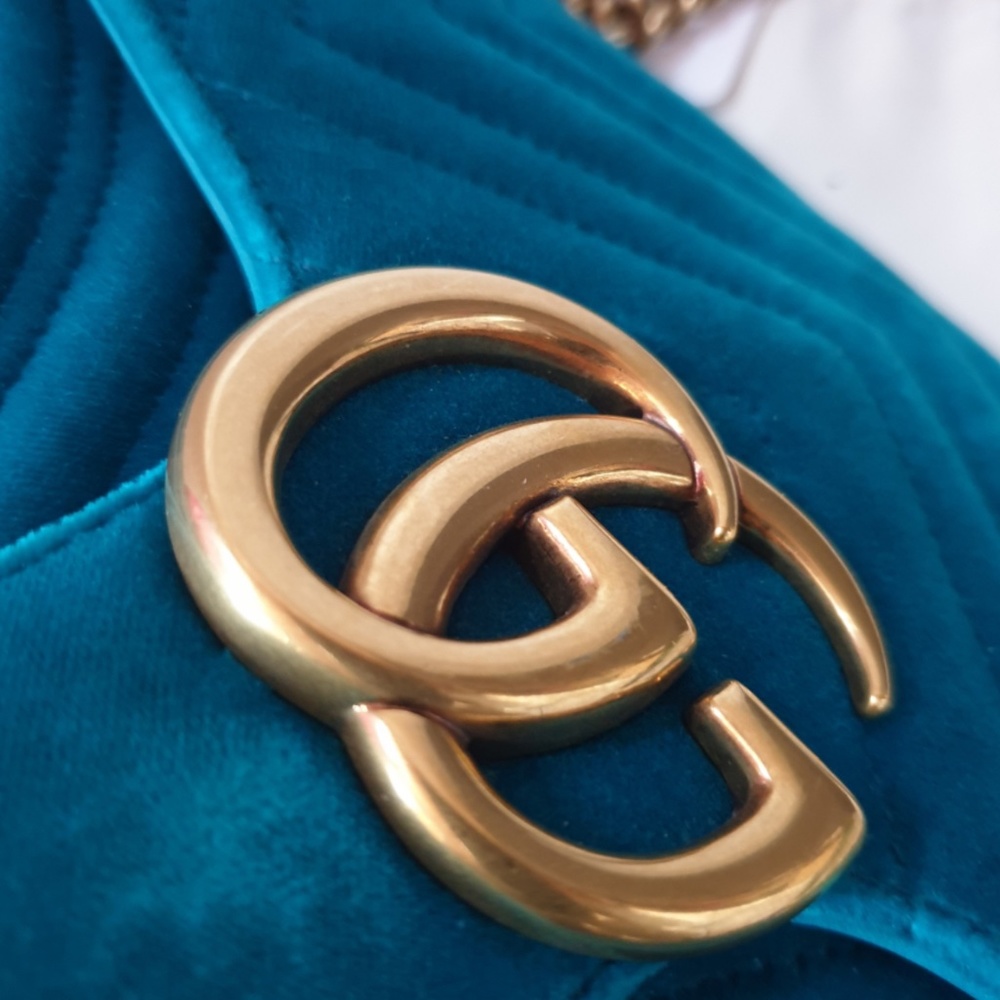 Authentic GUCCI Blue Velvet GG Marmont Shoulder Bag - Picture 6 of 11